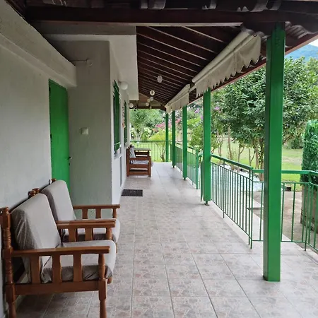 Small Heaven Of Privacy And Tranquility In Milies בית נופש