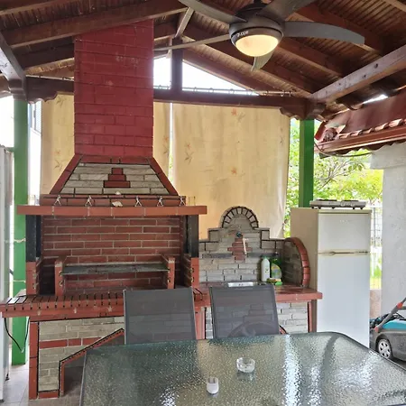 Small Heaven Of Privacy And Tranquility In Milies * סטאברוס