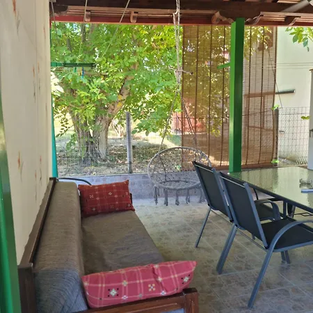 Small Heaven Of Privacy And Tranquility In Milies