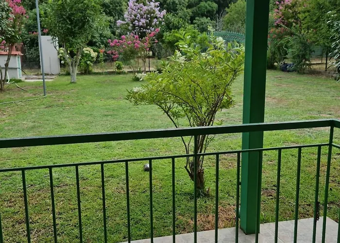 Small Heaven Of Privacy And Tranquility In Milies