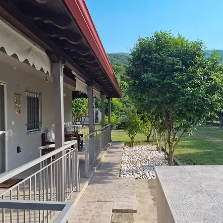 Small Heaven Of Privacy And Tranquility In Milies Ferienhaus *