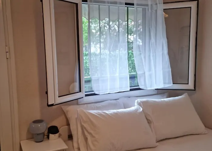 Сasa de vacaciones Small Heaven Of Privacy And Tranquility In Milies *